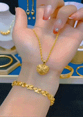 Gold Heart Necklace for Women - Arabinox