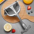 Amateur Premium Stainless Steel Manual Lemon and Lime Squeezer - Arabinox