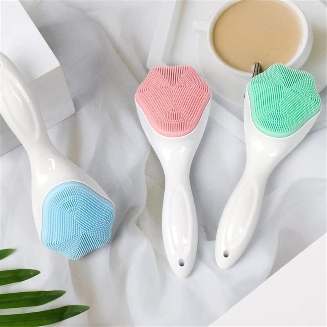 Cat Paw Silicone Face Scrubber - Arabinox