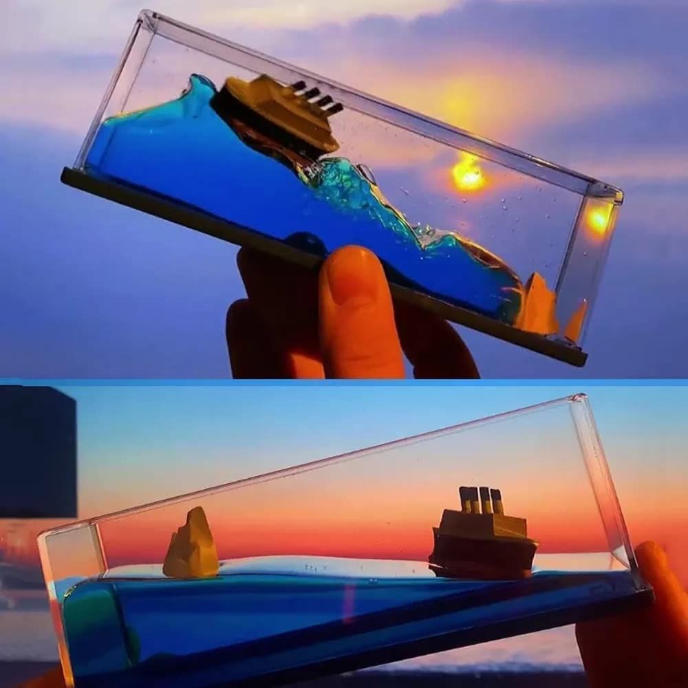 Titanic Ornament - Arabinox